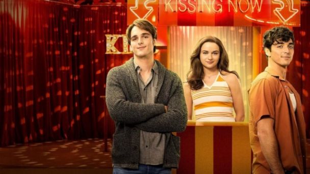 El Stand de los besos: saga romántica de Netflix